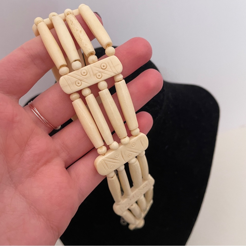 Vintage Carved BONE Beaded Boho Native Whimsical Goth Hook Back Choker Necklace